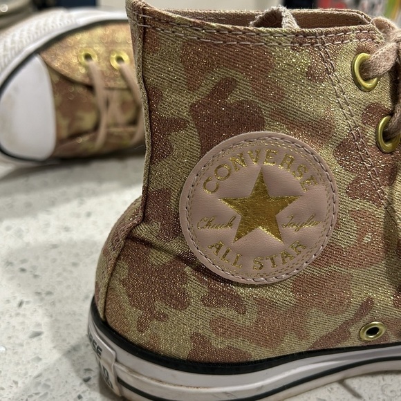 Converse Chuck Taylor All Star High in Lurex Camo - Picture 5 of 10